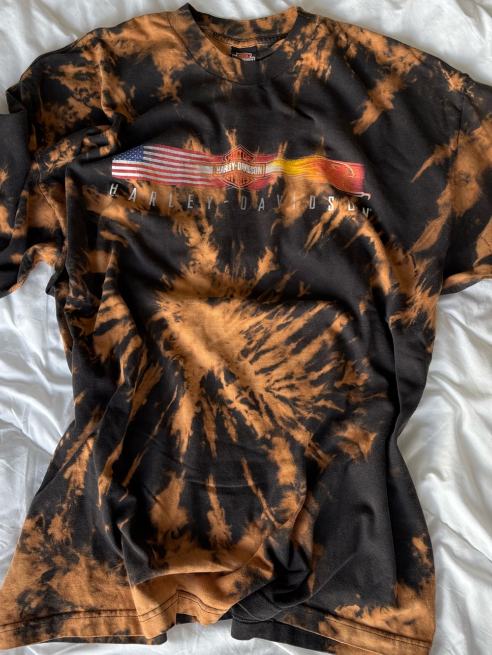 Authentic 1999 Harley-Davidson Faded Tie Dye Tee USA Flag Graphic Vintage